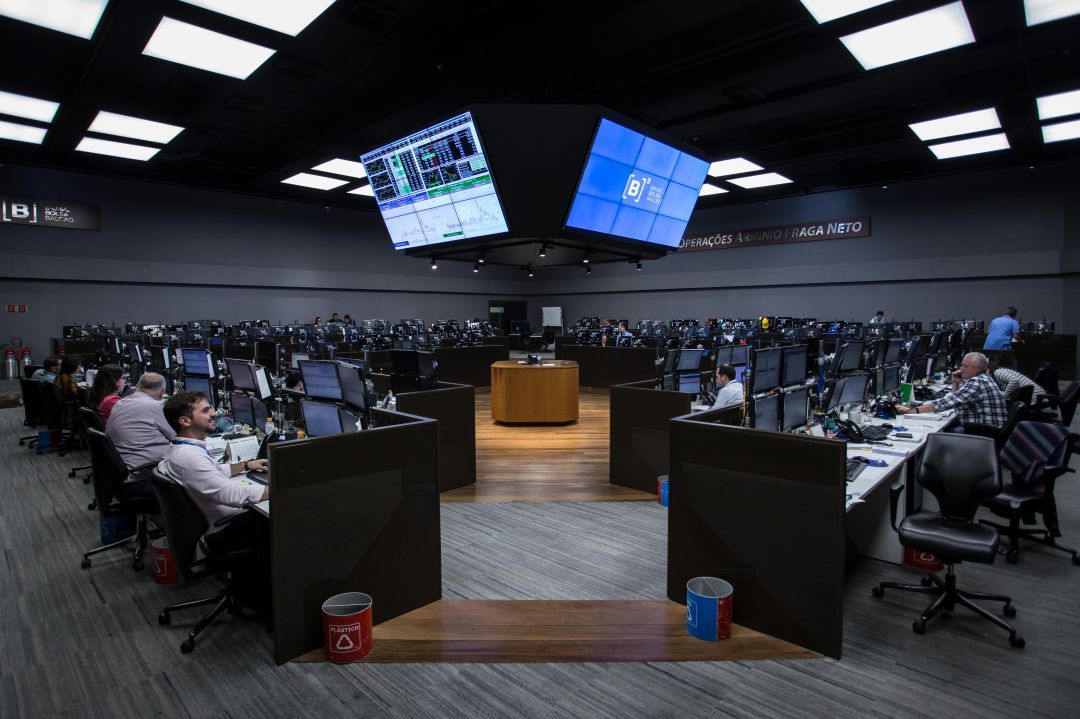 Mercado de capitais movimenta R$ 283 bilhões até maio