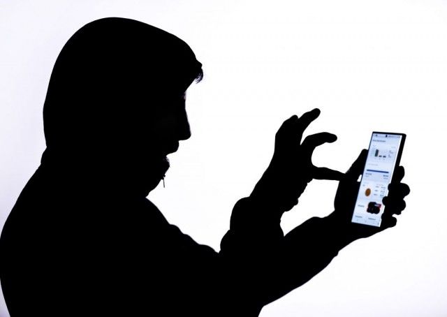 Fraudes digitais caem no Brasil