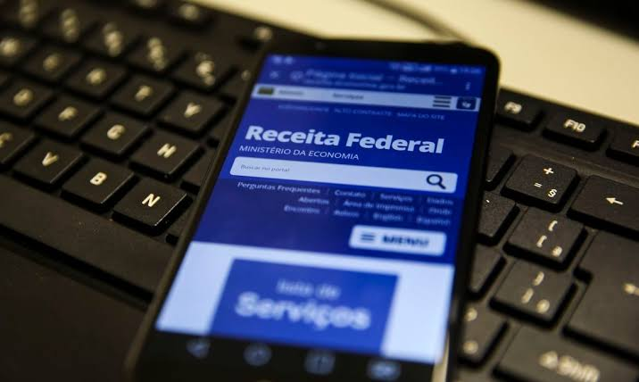 Consulta ao terceiro lote de restituição do IRPF será aberta nesta sexta