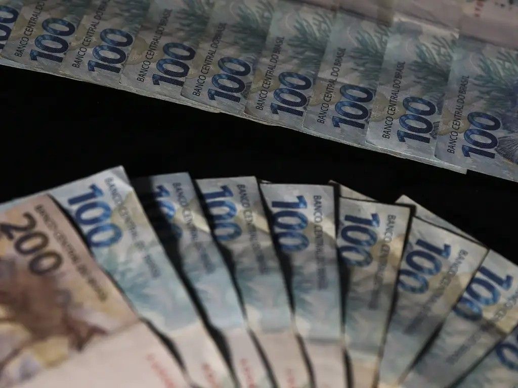 Dívida pública sobe em junho e supera R$ 9,2 trilhões
